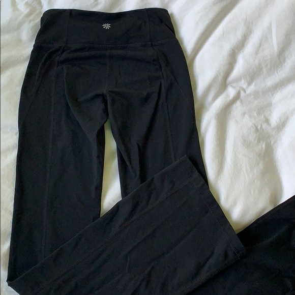 Athlete Studio fit and flare legging - Picture 4 of 4